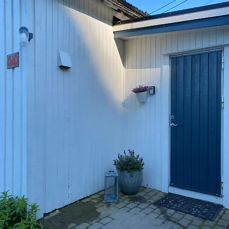 Kraemmervikveien 33 度假居 巴尔斯塔