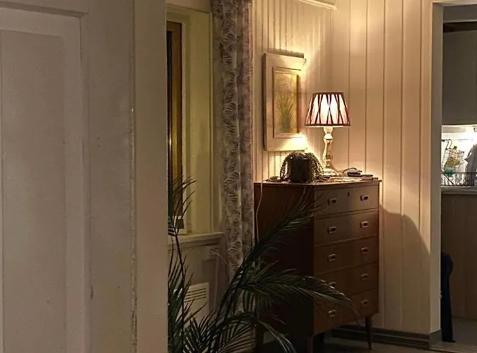 Kraemmervikveien 33 * Ballstad